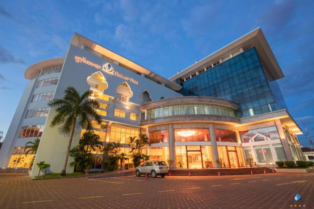 Vientiane Plaza Hotel Eksteriør billede