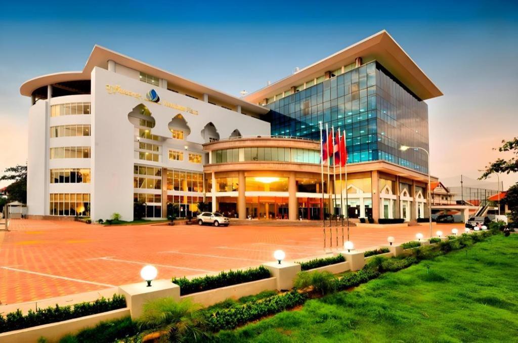 Vientiane Plaza Hotel Eksteriør billede