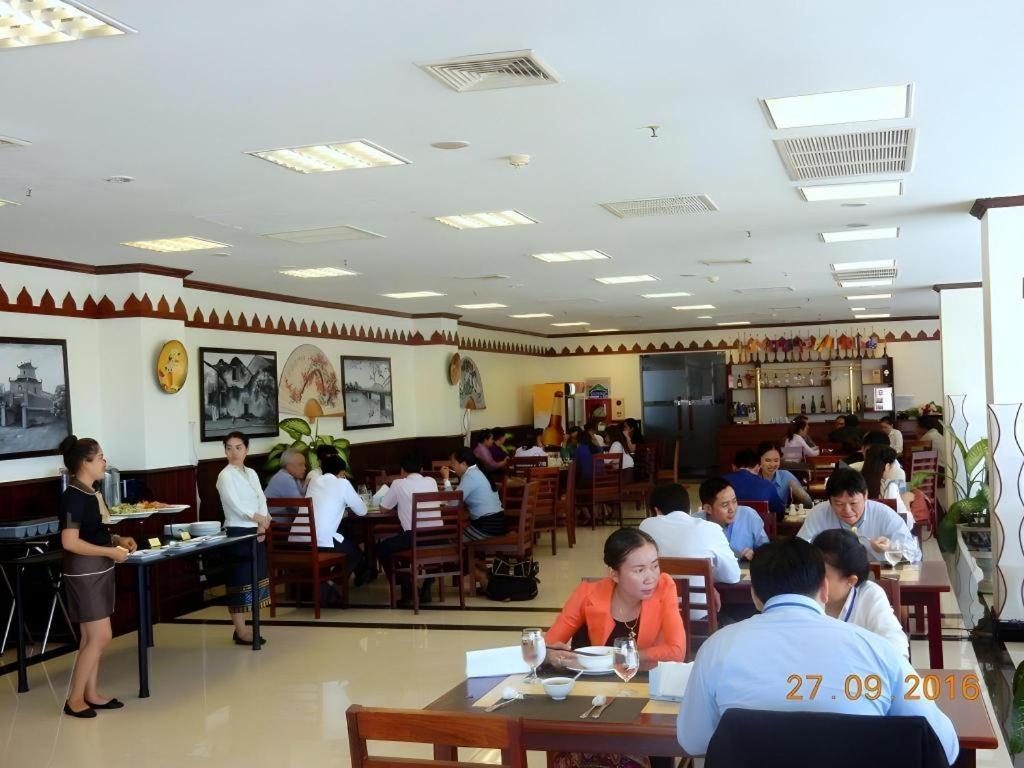 Vientiane Plaza Hotel Eksteriør billede