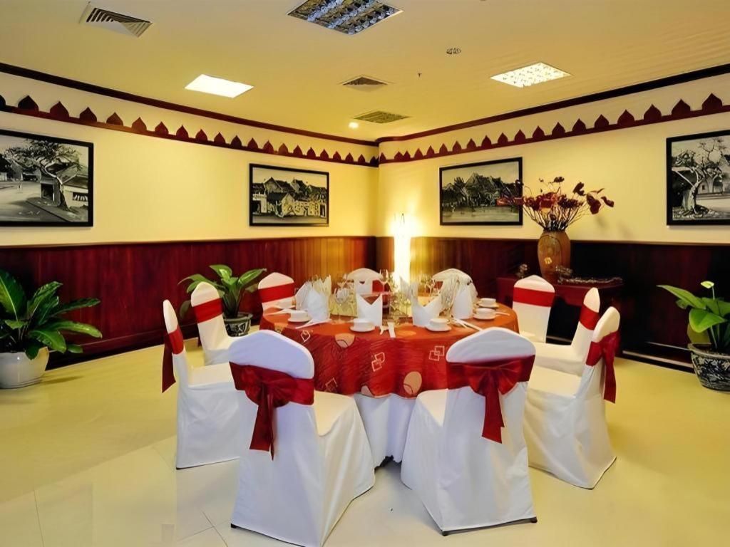 Vientiane Plaza Hotel Eksteriør billede